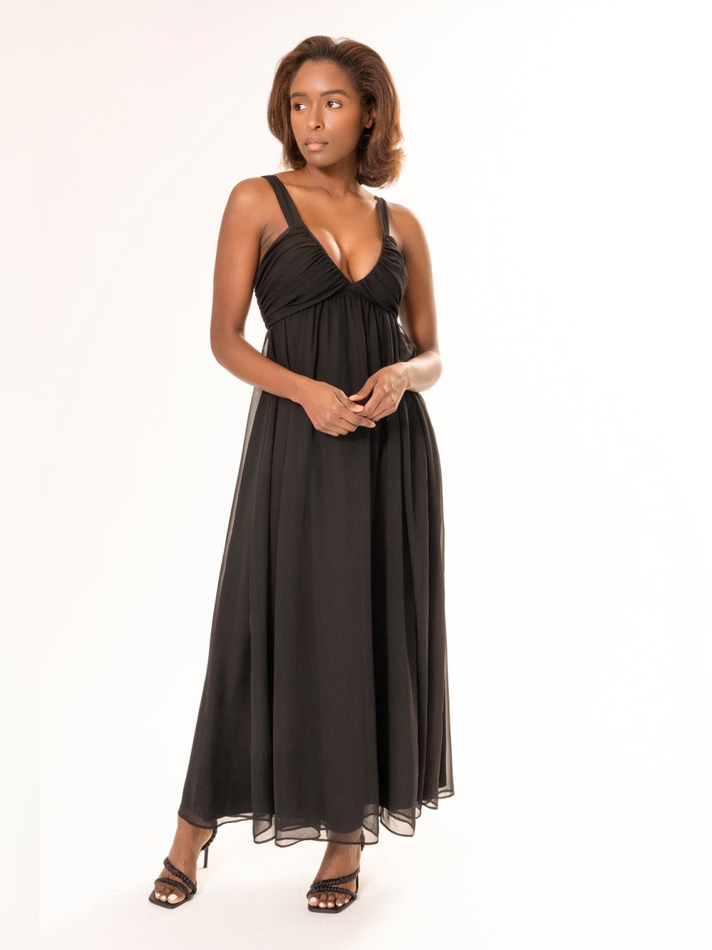 AREA STARS
Jia A-Line Chiffon Maxi